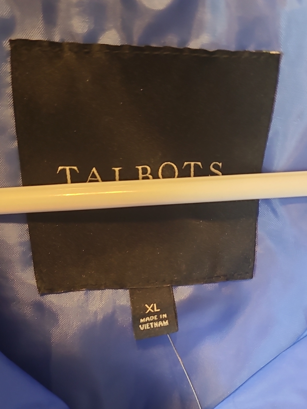 Talbots Lakeshore  down puffer vest Size XL.  New - Picture 2 of 6